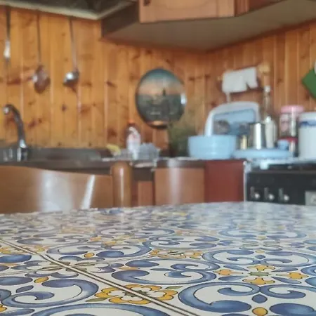 Attico In Centro Con Vista Mare E Monti! Appartamento Marina (Lipari)