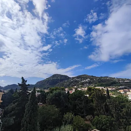 Attico In Centro Con Vista Mare E Monti! *