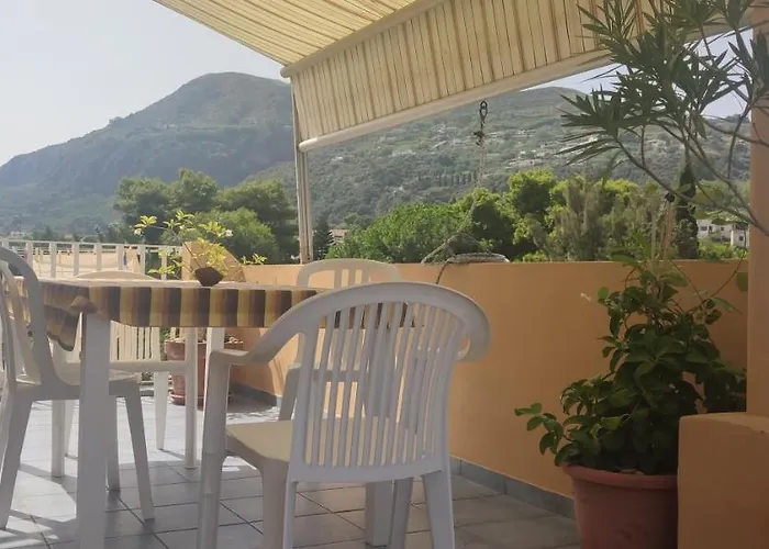 Attico In Centro Con Vista Mare E Monti! *